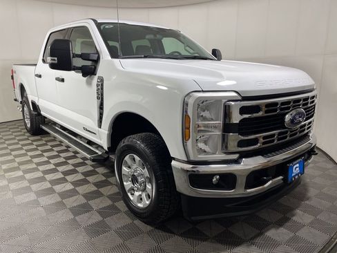 Used 2024 Ford F250 XLT w/ 360-Degree Camera Package image 2