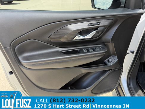 Used 2020 GMC Terrain SLT w/ Preferred Package FWD image 15