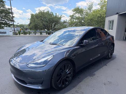 Used 2023 Tesla Model 3 Performance AWD/4WD image 4