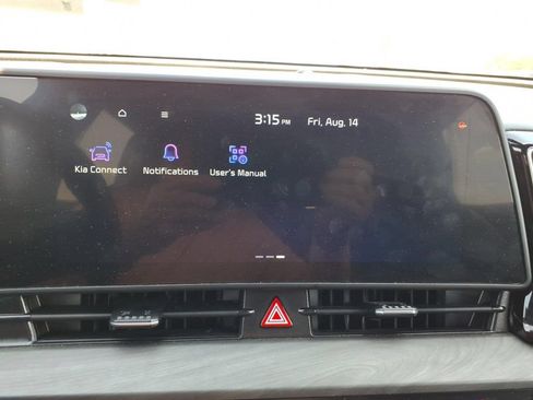 Certified 2025 Kia Sportage X-Line AWD/4WD image 20