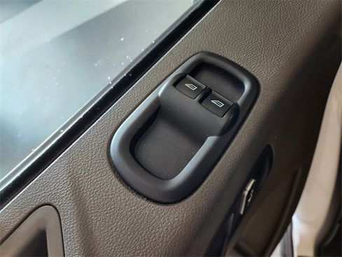 Used 2024 Ford Transit 350 XLT image 22