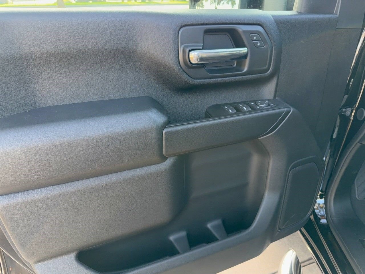 New 2026 Chevrolet Silverado 2500 Custom w/ Custom Value Package AWD/4WD image 14
