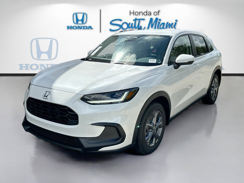 New 2026 Honda HR-V LX image 3