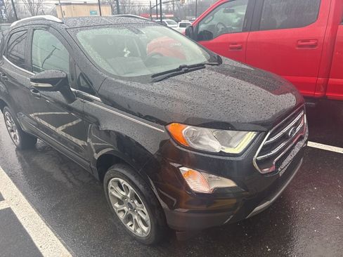 Used 2020 Ford EcoSport Titanium image 3