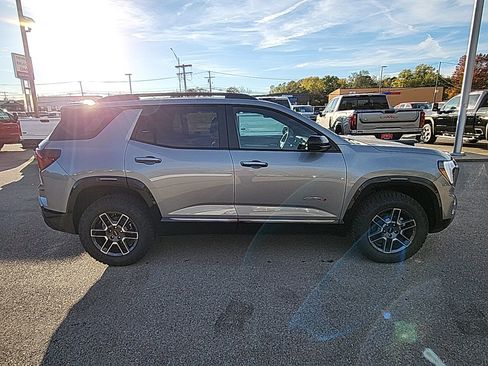 New 2026 GMC Terrain AT4 image 9