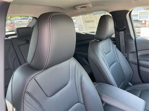 New 2025 Ford Mustang Mach-E Premium image 24