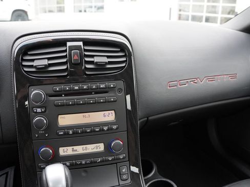 Used 2011 Chevrolet Corvette Grand Sport w/ Preferred Equipment Group RWD image 22