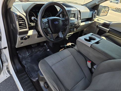 Used 2017 Ford F150 XLT RWD image 16