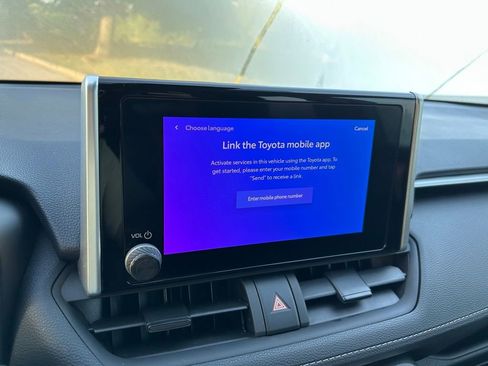 Used 2024 Toyota RAV4 LE image 23