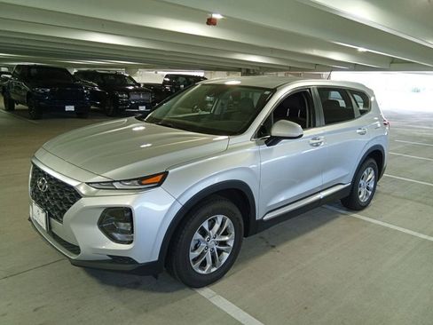 Used 2019 Hyundai Santa Fe SE w/ Cargo Package AWD/4WD image 1