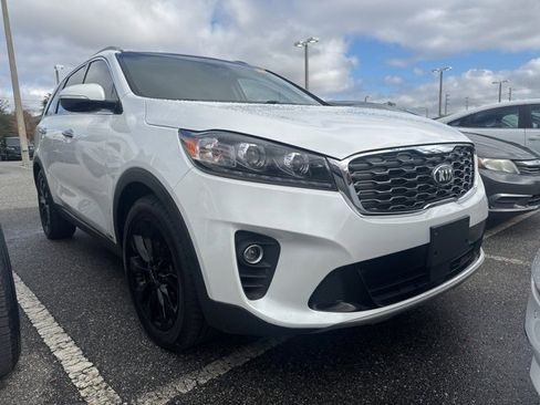 Used 2020 Kia Sorento EX image 12