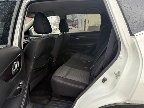 Used 2020 Nissan Rogue S w/ Special Edition Package image 19