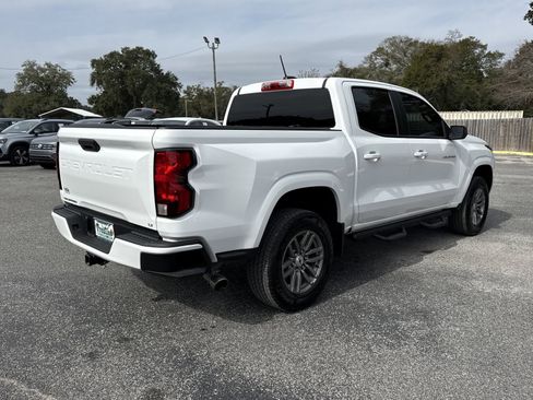 Used 2024 Chevrolet Colorado LT RWD image 5