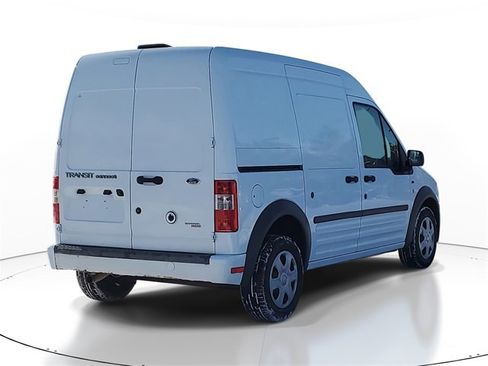 Used 2013 Ford Transit Connect XLT image 4