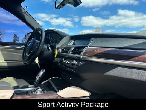 Used 2011 BMW X6 xDrive35i image 25