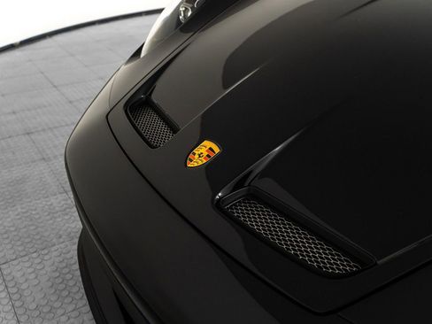 Used 2024 Porsche 911 S/T image 16