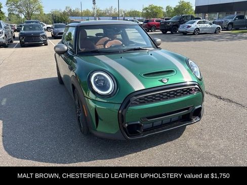 Used 2023 MINI Cooper S w/ Signature Upholstery Package FWD image 4