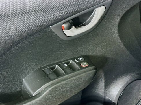 Used 2013 Honda Fit Sport image 16