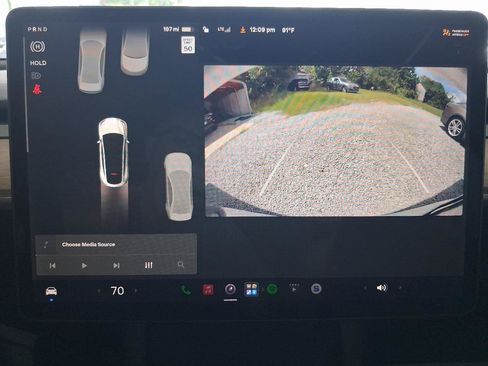 Used 2021 Tesla Model Y Long Range AWD/4WD image 15