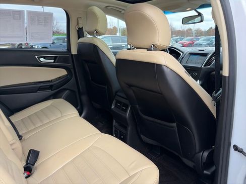Used 2016 Ford Edge SEL w/ Equipment Group 201A image 32