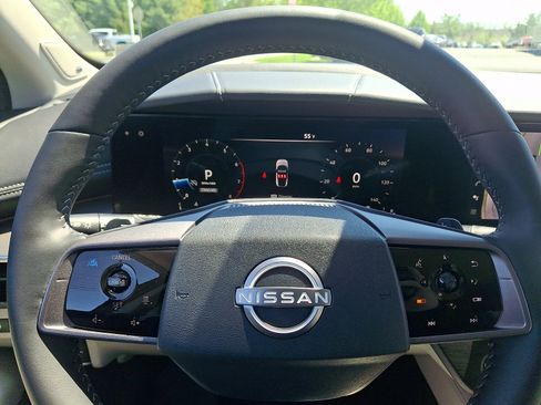Certified 2025 Nissan Murano SL w/ Cargo Package AWD/4WD image 21