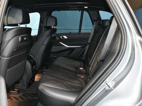 Certified 2025 BMW X5 M60i AWD/4WD image 21