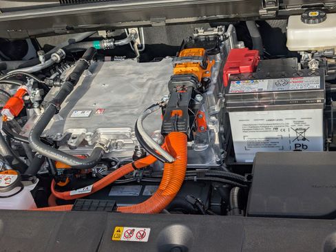 New 2026 Toyota bZ XLE Plus image 4