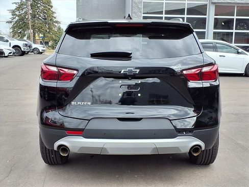 Used 2020 Chevrolet Blazer LT FWD image 4