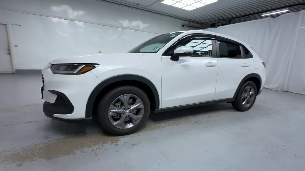 Used 2026 Honda HR-V LX image 4