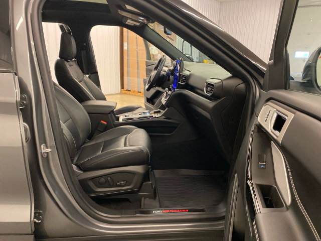 Used 2023 Ford Explorer ST w/ Equipment Group 401A AWD/4WD image 39
