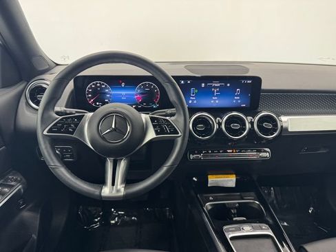 Certified 2026 Mercedes-Benz GLB 250 image 3