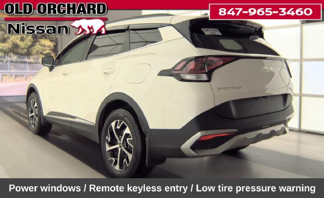 Used 2025 Kia Sportage EX w/ EX Premium Package AWD/4WD image 6