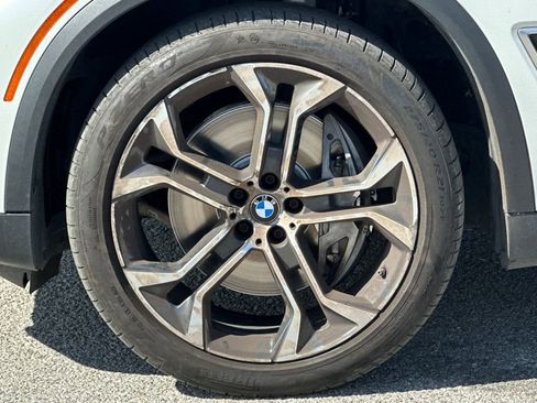 Used 2023 BMW X5 xDrive45e w/ Executive Package image 33