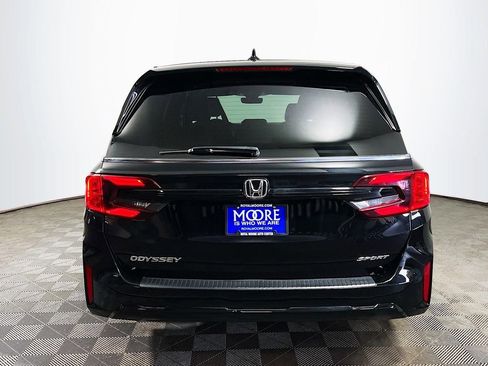 Used 2025 Honda Odyssey Sport-L image 6