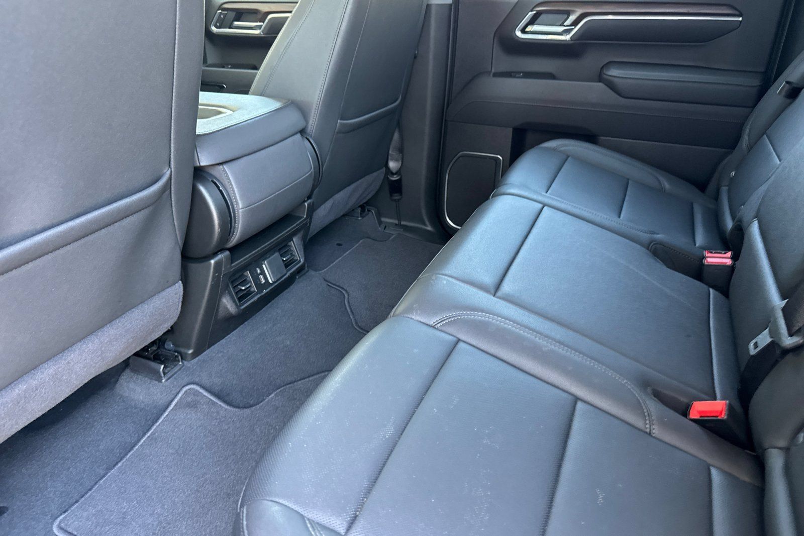 Certified 2025 GMC Sierra 1500 SLT AWD/4WD image 12