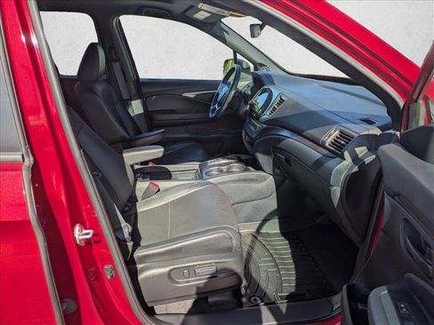 Certified 2023 Honda Passport EX-L image 17