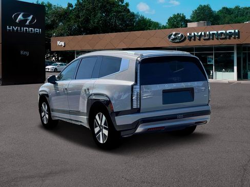 New 2026 Hyundai Ioniq 9 SEL image 5