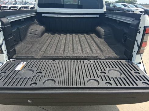 New 2026 Nissan Frontier PRO-4X AWD/4WD image 6