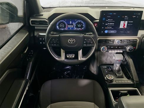 Used 2024 Toyota Tacoma TRD Sport image 20