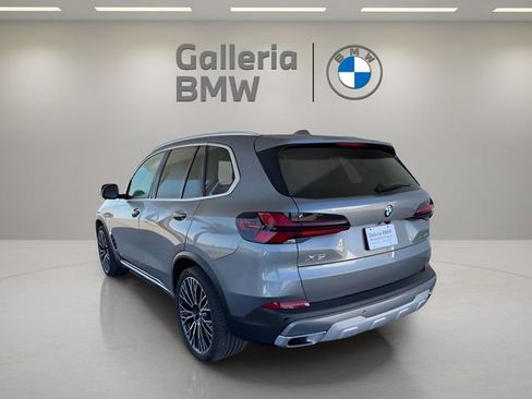 Certified 2024 BMW X5 sDrive40i w/ Executive Package image 10