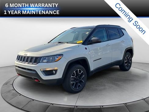 Used 2019 Jeep Compass Trailhawk image 1