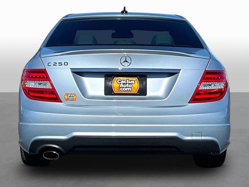 Used 2014 Mercedes-Benz C 250 Sedan image 4