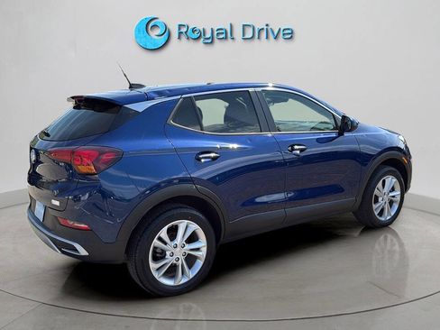 Used 2023 Buick Encore GX Preferred w/ Cold Weather Comfort Package AWD/4WD image 6