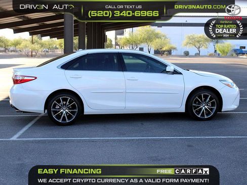 Used 2017 Toyota Camry XSE image 8