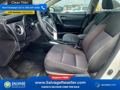 Used 2018 Toyota Corolla LE FWD image 9
