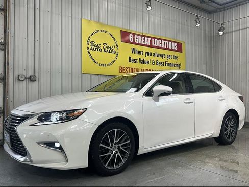 Used 2017 Lexus ES 350 w/ Navigation System Package FWD image 1