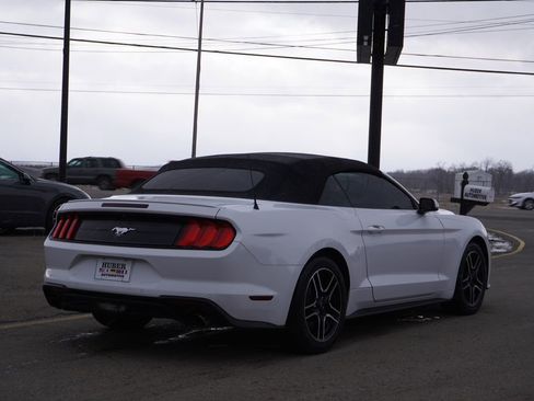 Used 2020 Ford Mustang Premium image 7