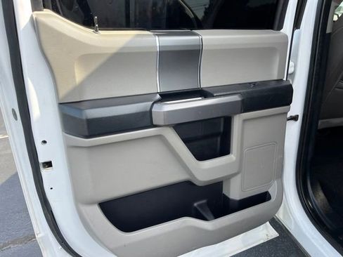 Used 2019 Ford F150 XLT w/ Equipment Group 302A Luxury AWD/4WD image 10