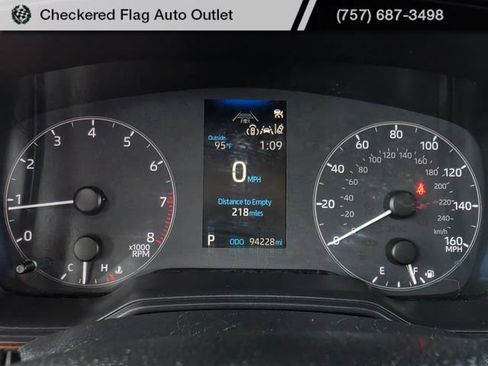 Used 2024 Toyota Corolla LE FWD image 24
