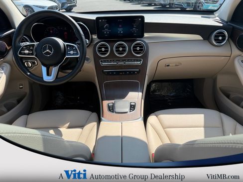 Certified 2022 Mercedes-Benz GLC 300 GLC 300 w/ Multimedia Package Lite image 2